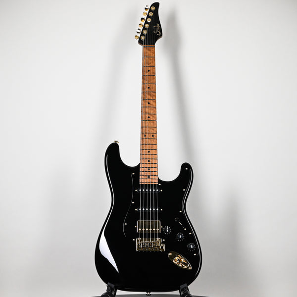 Suhr Mateus Asato Signature Series Classic S w/ Premium Softshell Case- Black 2025 (90578)