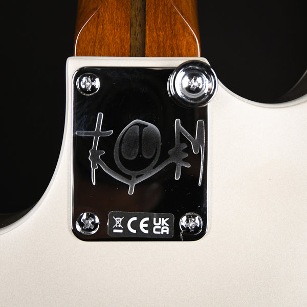 Fender Tom DeLonge Starcaster Semi Hollowbody Electric Guitar Shoreline Gold 2024 (ID24001963)