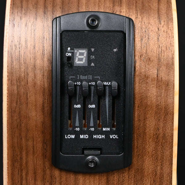 Taylor Academy 12e-N Nylon Acoustic Guitar- Natural (2211045108)