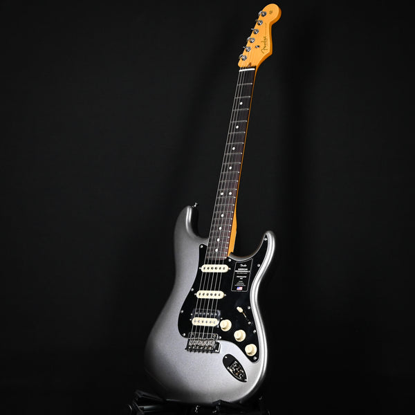 Fender American Professional II Stratocaster HSS- Mercury 2025 (US25106178)