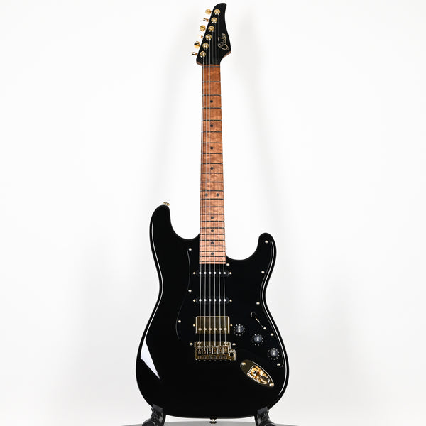 Suhr Mateus Asato Signature Series Classic S w/ Premium Softshell Case- Black 2026 (93478)