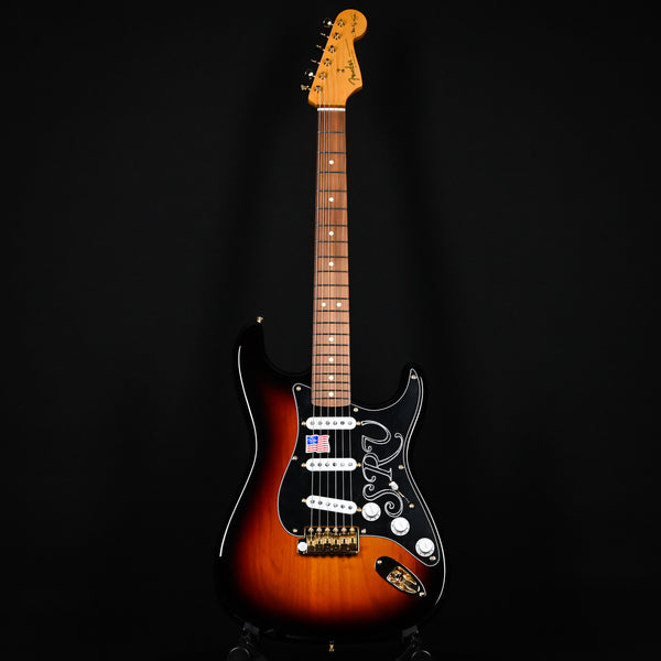 Fender Artist Series Stevie Ray Vaughan Stratocaster- 3 Tone Sunburst (US24038244)