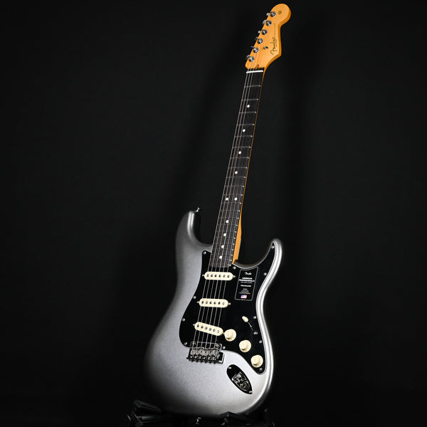 Fender American Professional II Stratocaster Electric Guitar- Mercury 2026 (US26020130)