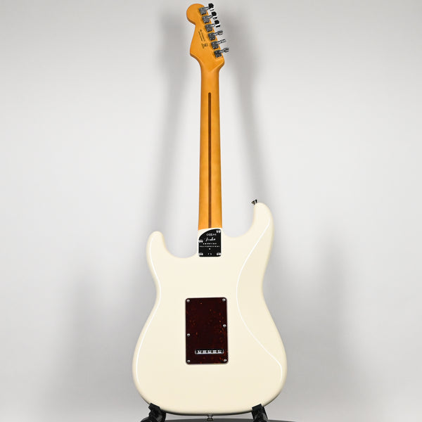Fender American Professional II Stratocaster- Olympic White (US240036174)