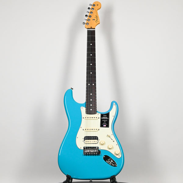 Fender American Professional II Stratocaster HSS- Miami Blue 2025 (US25100420)