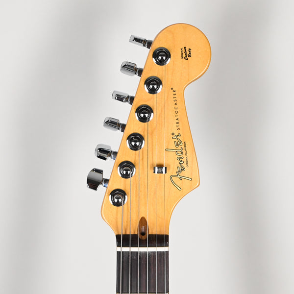 Fender American Professional II Stratocaster HSS- Miami Blue 2025 (US25100420)