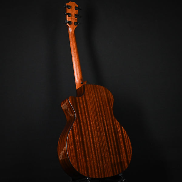 Taylor 324ce w/ Neo-Tropical Mahogany Top & Tropical Mahogany Back and Sides- Natural 2025 (1212025056)