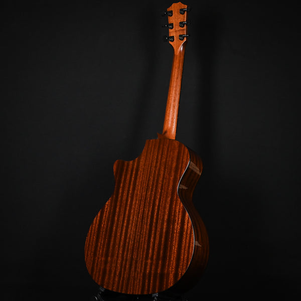 Taylor 324ce w/ Neo-Tropical Mahogany Top & Tropical Mahogany Back and Sides- Natural 2025 (1212025056)