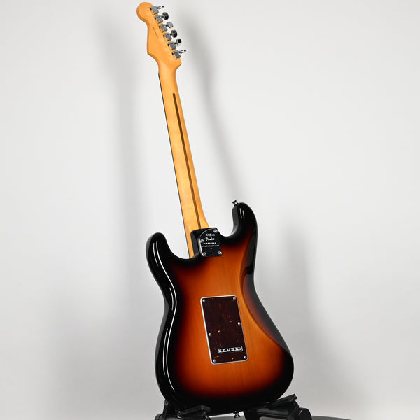 Fender American Professional II Stratocaster w/ Rosewood Fingerboard- 3 Color Sunburst 2026 (US26023711)