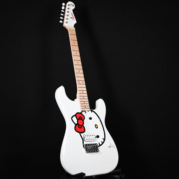 Squier x Hello Kitty Stratocaster Electric Guitar - White 2025 (CYKF25009105)
