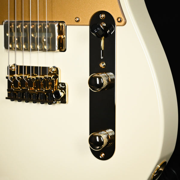 Suhr Mateus Asato Signture Series Classic T w/ Lollar Gold Foil Pickups & Tremolo- MA White 2025 (88046)