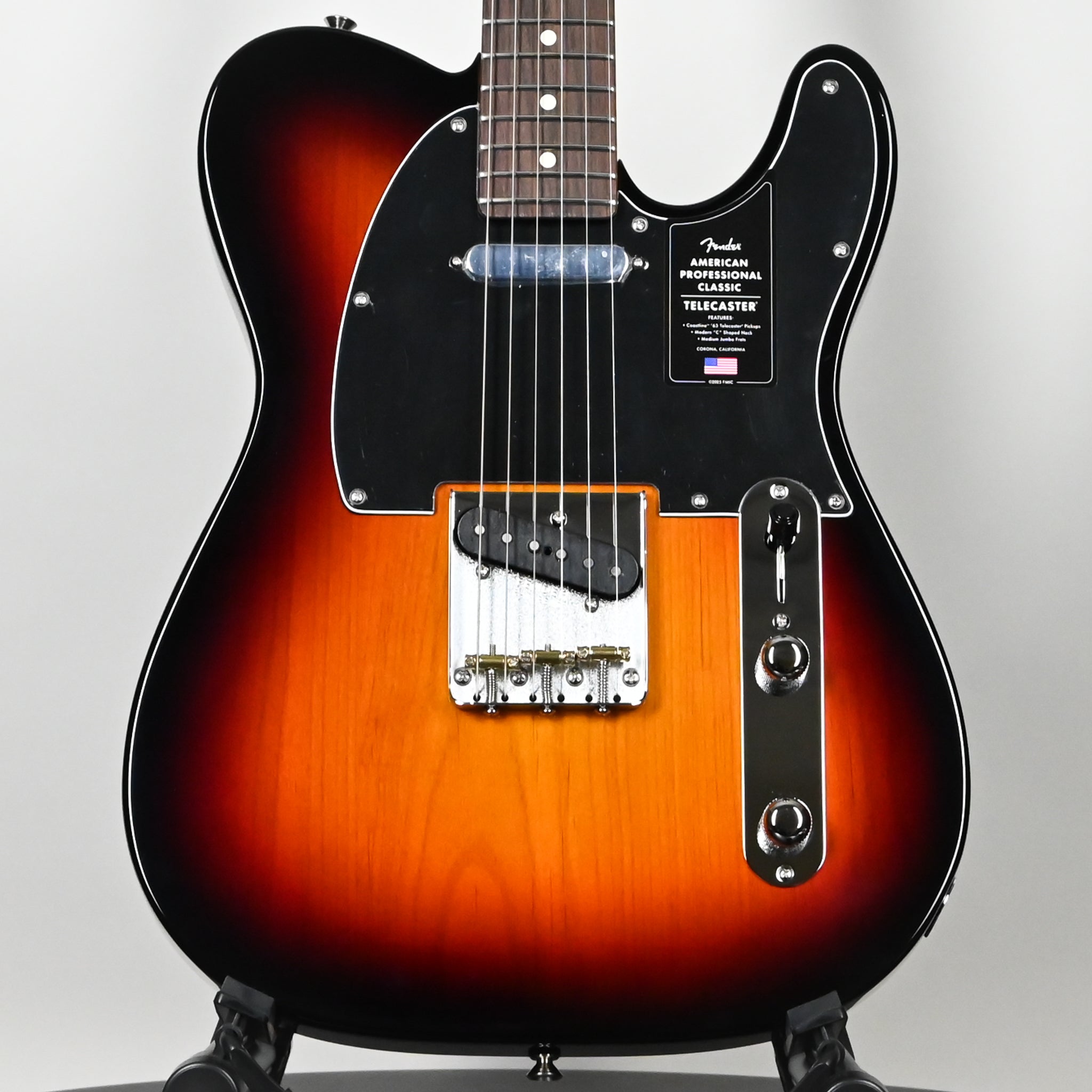 Fender American Professional Classic Telecaster- 3 Color Sunburst 2025 (US25102226)