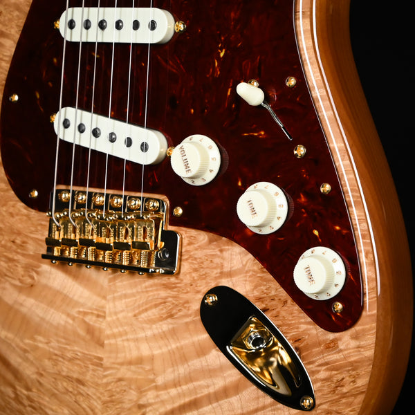 Fender Custom Shop Artisan Burl Flame Maple Stratocaster NOS- Aged Natural 2025 (CZ585502)