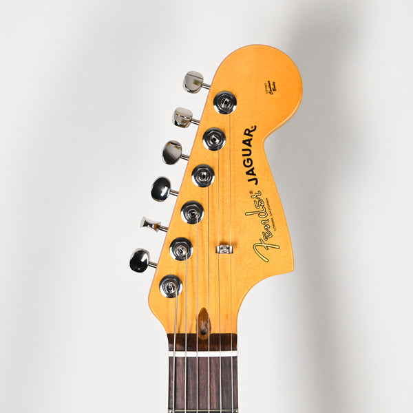 Fender American Professional Classic Jaguar- 3 Color Sunburst 2025 (US25096776)