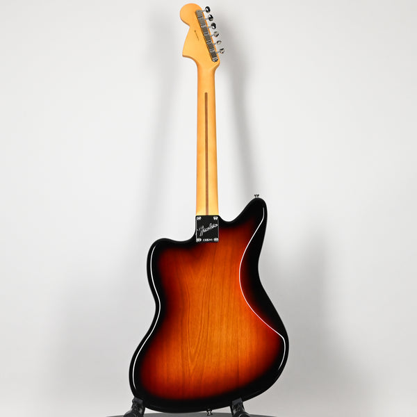 Fender American Professional Classic Jaguar- 3 Color Sunburst 2025 (US25096776)