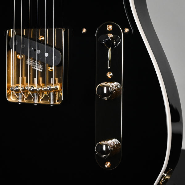 Suhr Mateus Asato Signature Series Classic T- Black (81373)