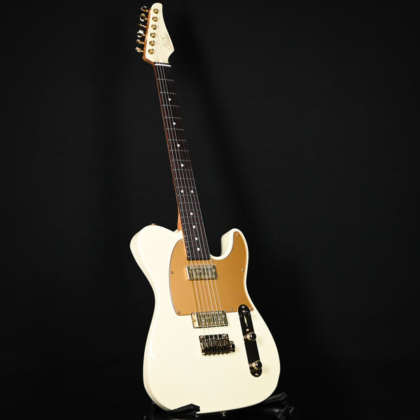 Suhr Mateus Asato Signture Series Classic T w/ Lollar Gold Foil Pickups, Tremolo & Premium Softshell Case- MA White 2025 (86893)