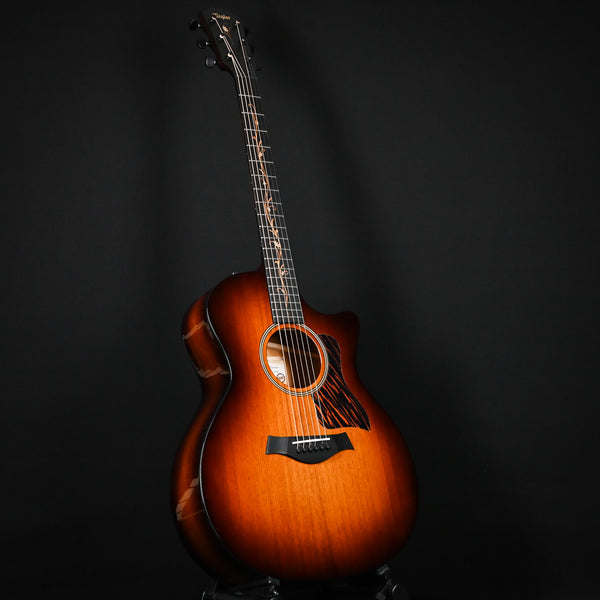 Taylor NAMM Customs 2025 C24ce B5050– Grand Auditorium (1202285097)