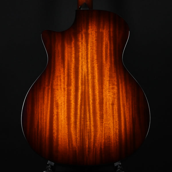 Taylor NAMM Customs 2025 C24ce B5050– Grand Auditorium (1202285097)