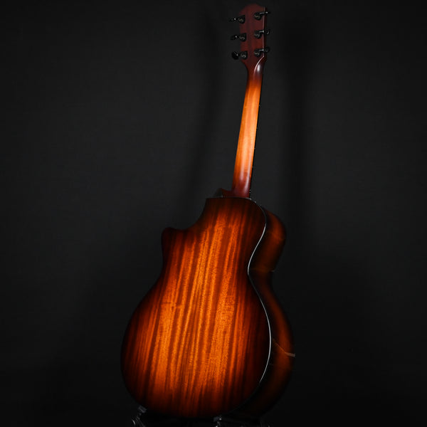 Taylor NAMM Customs 2025 C24ce B5050– Grand Auditorium (1202285097)