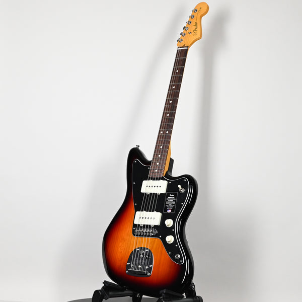 Fender American Professional Classic Jazzmaster- 3 Color Sunburst 2025 (US25103387)