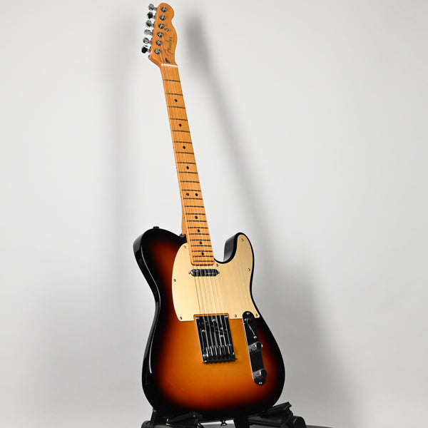 Fender American Ultra II Telecaster w/ Maple Fingerboard- Ultraburst 2024 (US24015683) Used-Excellent