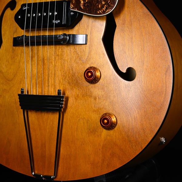 Godin 5th Avenue Jumbo P90- Harvest Gold (051519000246)