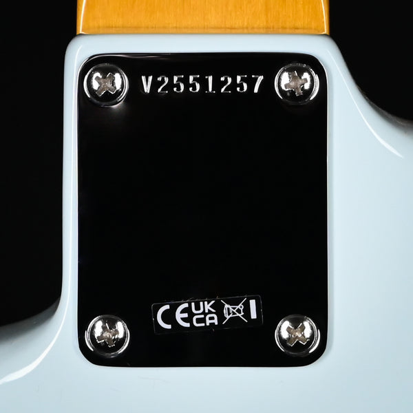 Fender American Vintage II 1965 Stratocaster- Sonic Blue 2025 (V2551257)