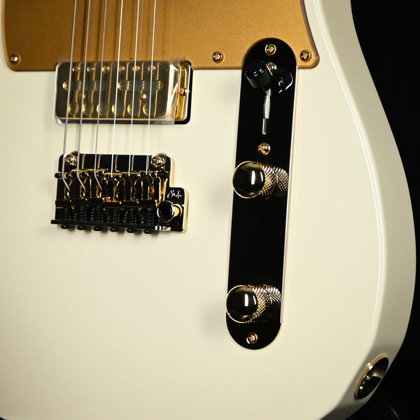 Suhr Mateus Asato Signature Series Classic T w/ Lollar Gold Foil Pickups, Tremolo & Premium Softshell Case- MA White 2026 (92472)