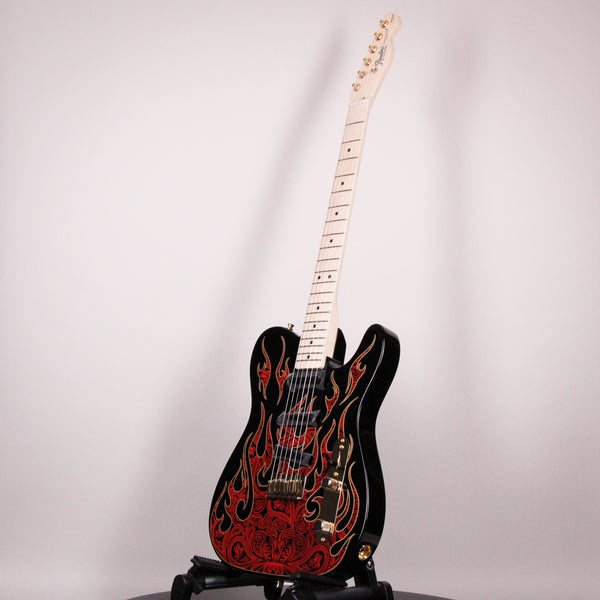 Fender James Burton Telecaster Red Paisley Flames Maple Fingerboard (US22184062)