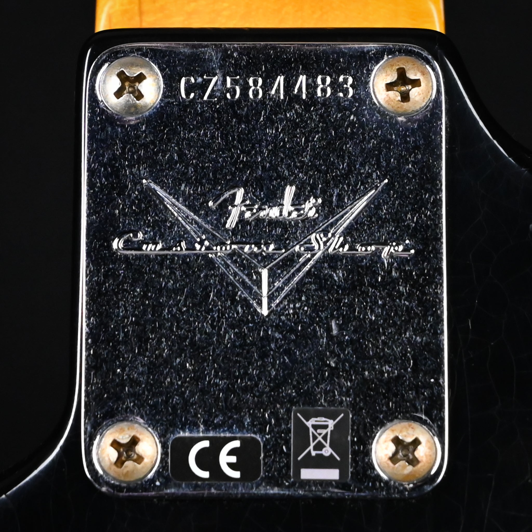 Fender Custom Shop '60 Stratocaster Heavy Relic- Aged Black / 3-color Sunburst 2025 (CZ584483)