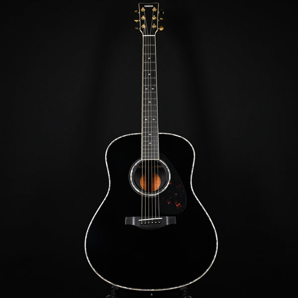 Yamaha LL16D ARE Original Jumbo Acoustic/ Electric Guitar- Black (IKY110434)