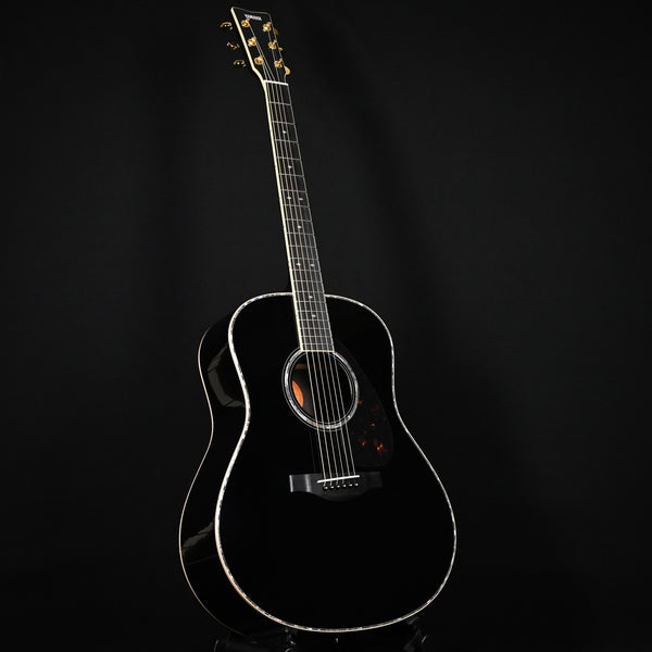 Yamaha LL16D ARE Original Jumbo Acoustic/ Electric Guitar- Black (IKY110434)