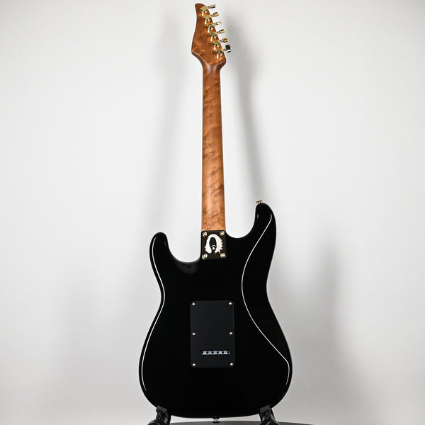 Suhr Mateus Asato Signature Series Classic S w/ Premium Softshell Case- Black 2025 (90578)