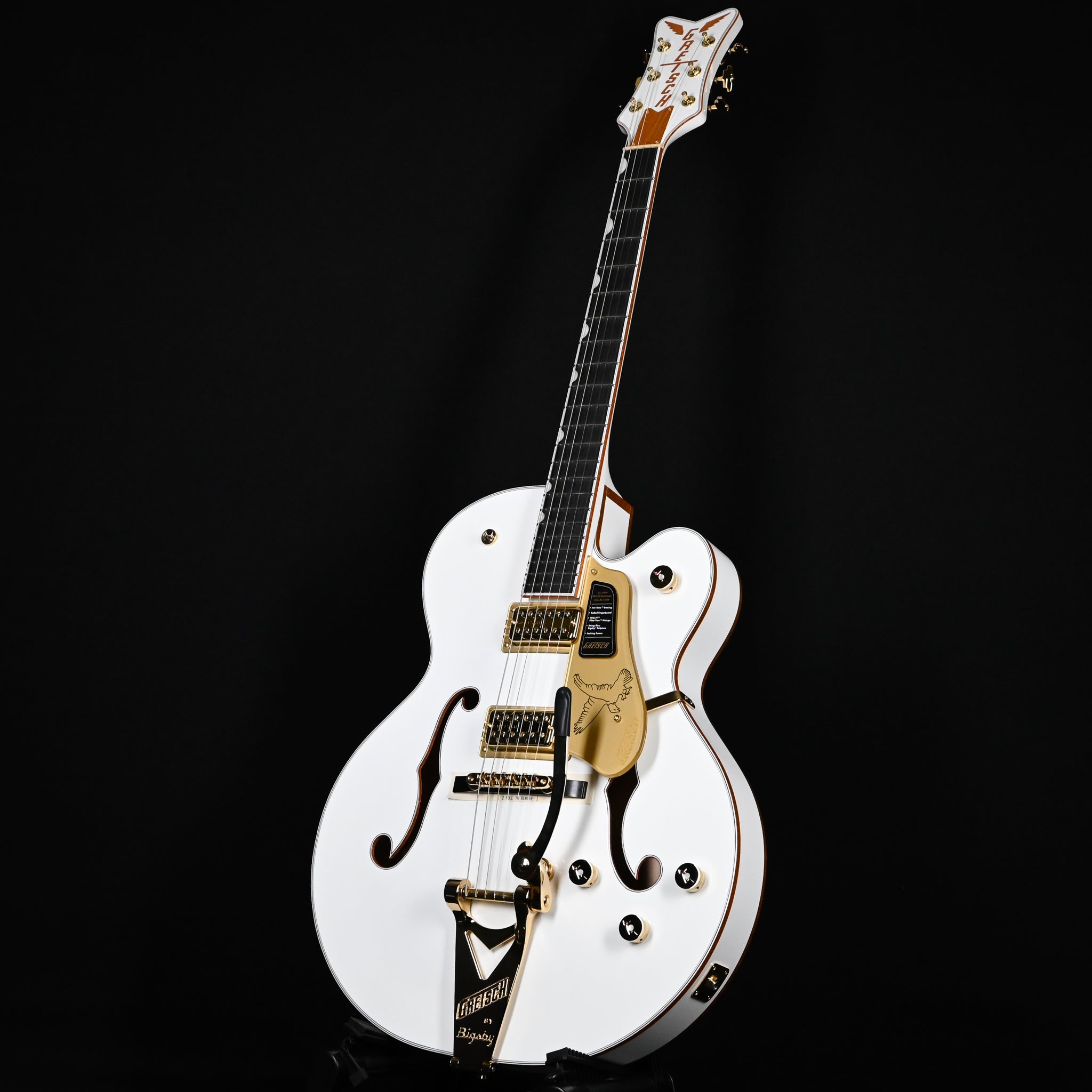 Gretsch Professional Falcon Hollow Body w/ String-Thru Bigsby- White 2025 (JT25103481)