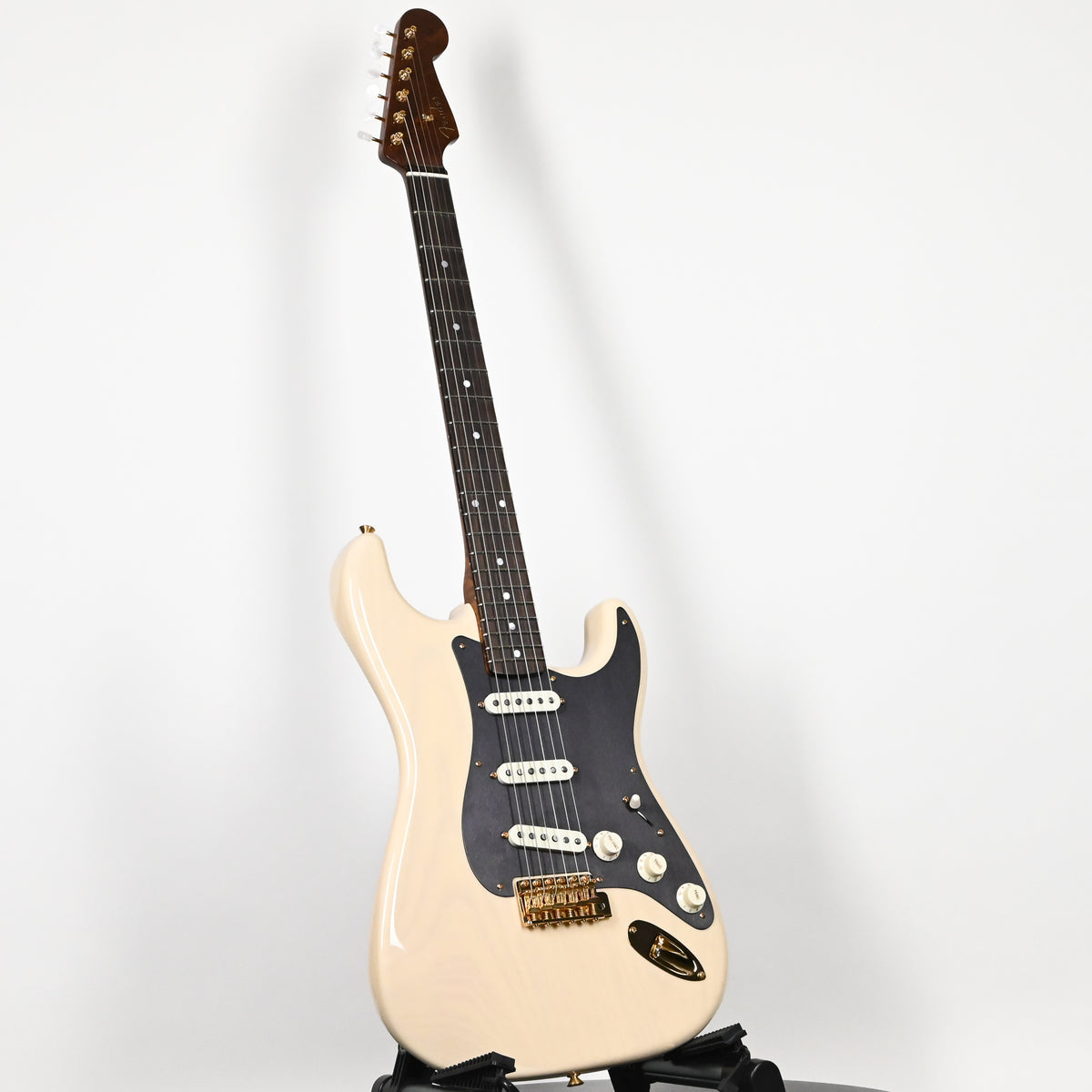 Fender Custom Shop American Custom Stratocaster NOS- Vintage Blonde 2026 (XN18427)