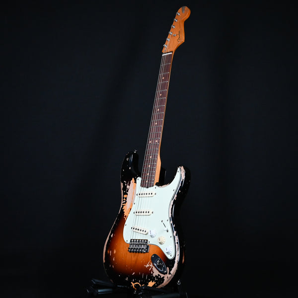 Fender Mike McCready Stratocaster Road Worn 3-Tone Sunburst (MM02539)