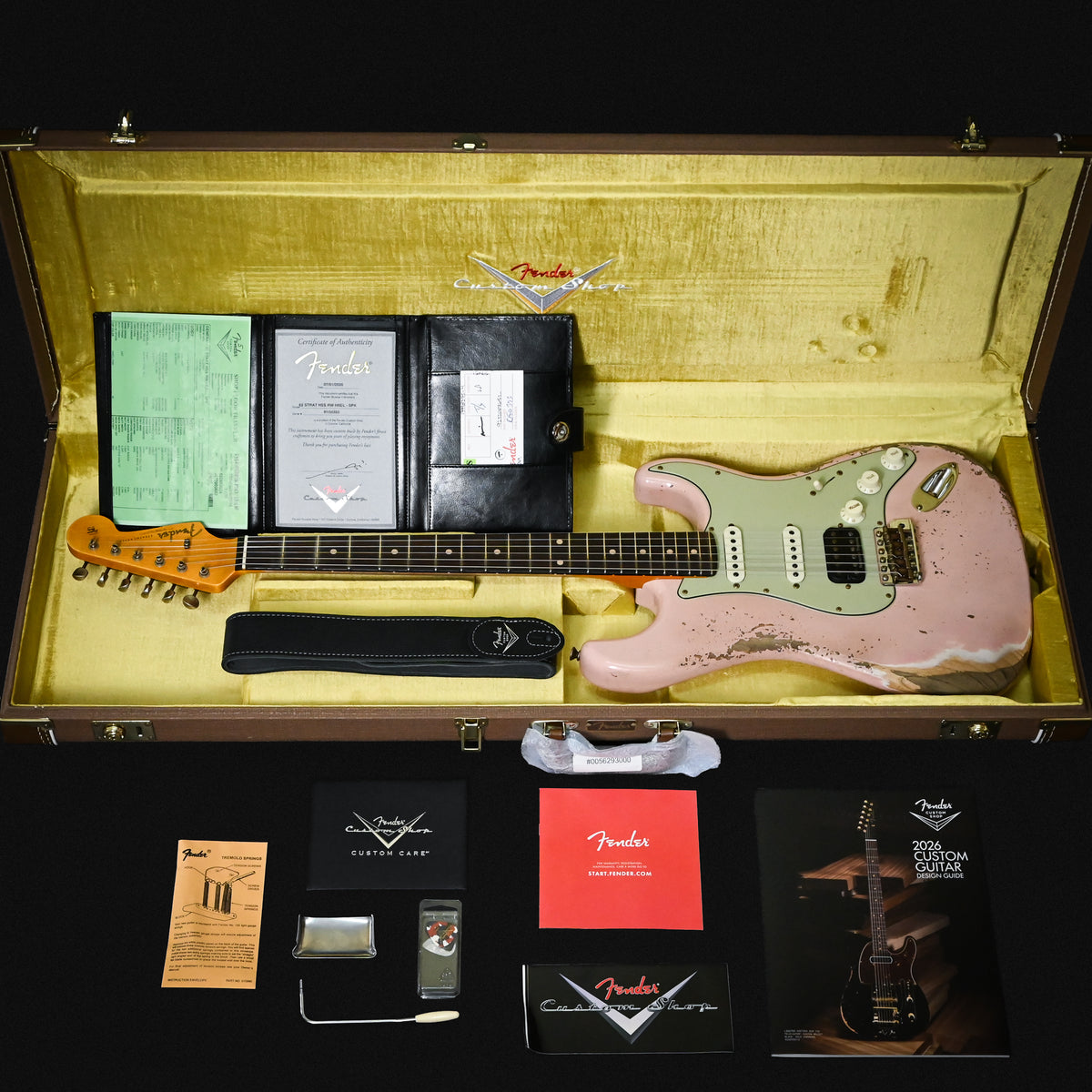Fender Custom Shop '62 Stratocaster HSS w/ Ash Body, Heavy Relic- Shell Pink 2026 (R150393)