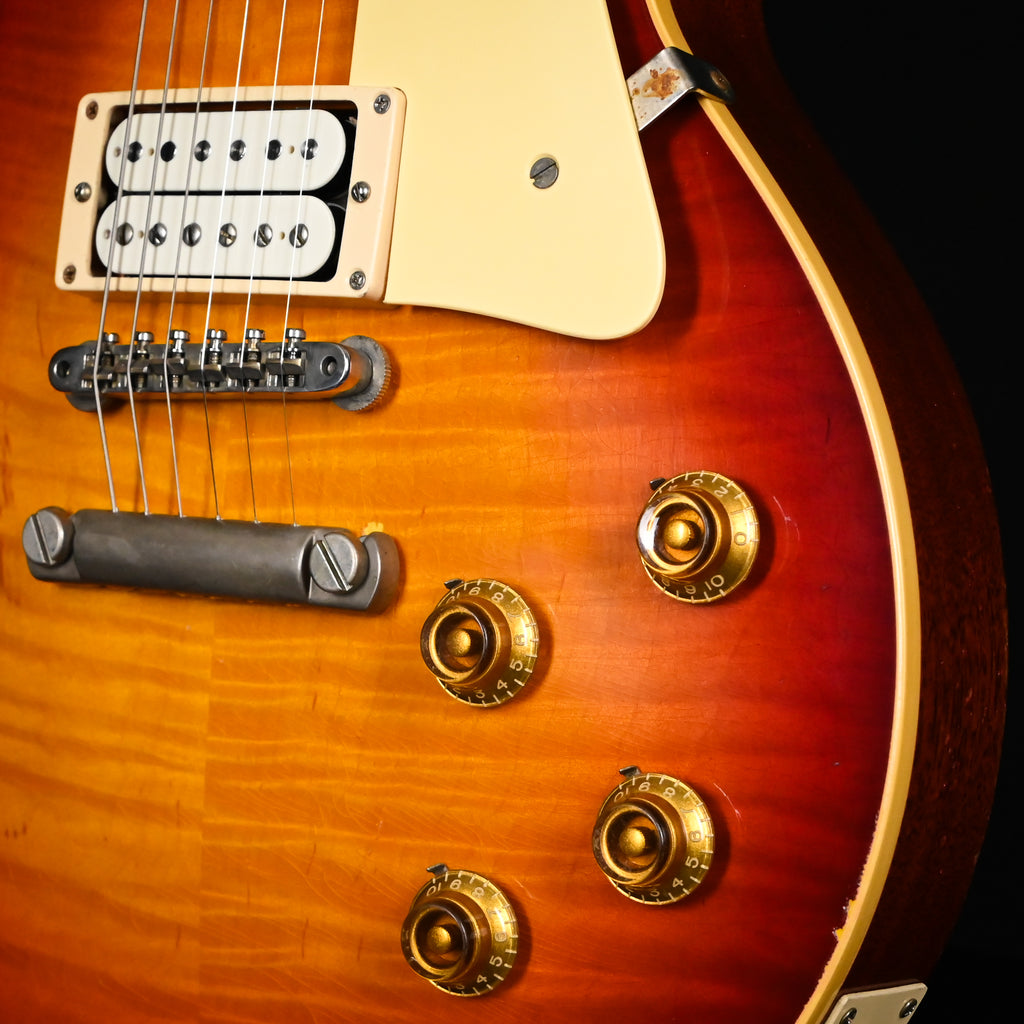 Gibson Custom Dealer Select 1959 Les Paul Standard Reissue Murphy Lab Light Aged- "Beauty of the Burst" Page 78 (96205)