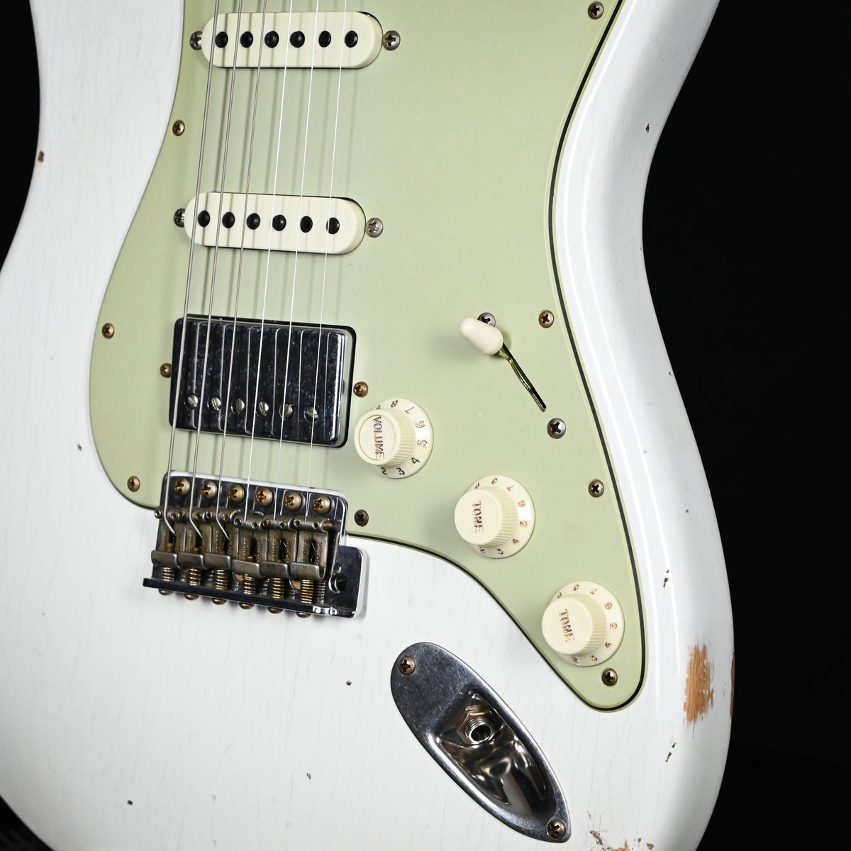 Fender Custom Shop '62 Stratocaster HSS w/ Ash Body, Relic- Olympic White 2026 (R152079)