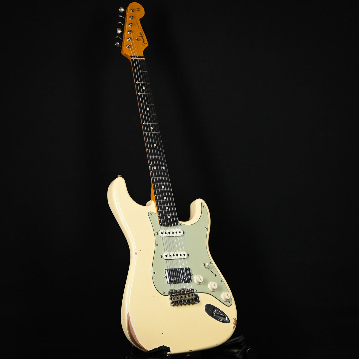 Fender Custom Shop '62 Stratocaster HSS w/ Alder Body, Relic- Vintage White 2026 (R152070)