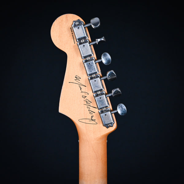 Fender Mike McCready Stratocaster Road Worn 3-Tone Sunburst (MM02327)