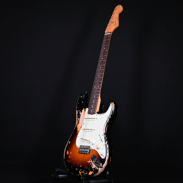 Fender Mike McCready Stratocaster Road Worn 3-Tone Sunburst (MM02516)