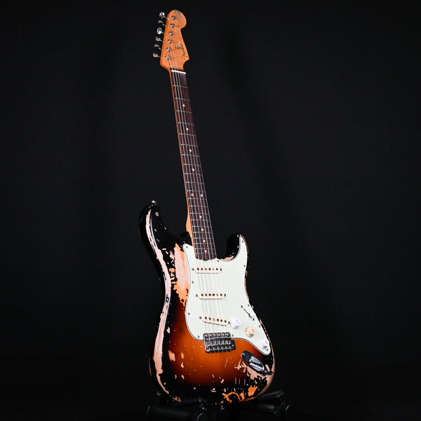 Fender Mike McCready Stratocaster Road Worn 3-Tone Sunburst (MM02516)