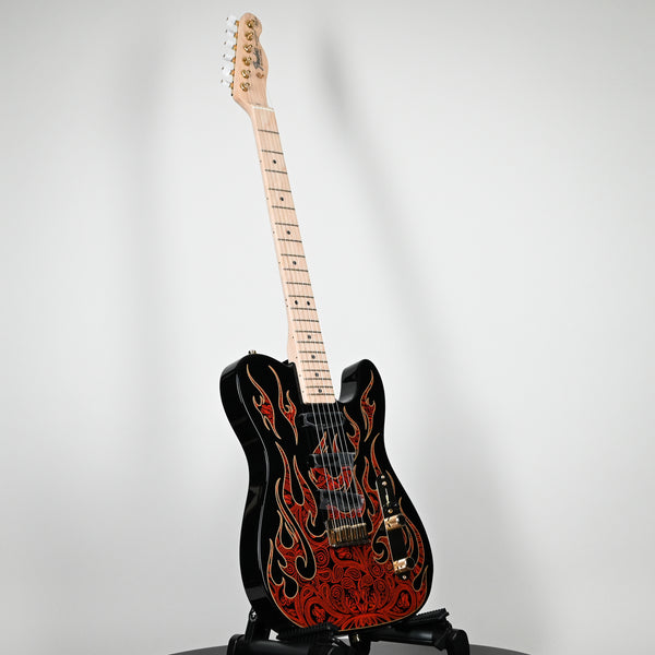 Fender James Burton Telecaster Red Paisley Flames Maple Fingerboard (US22183541)