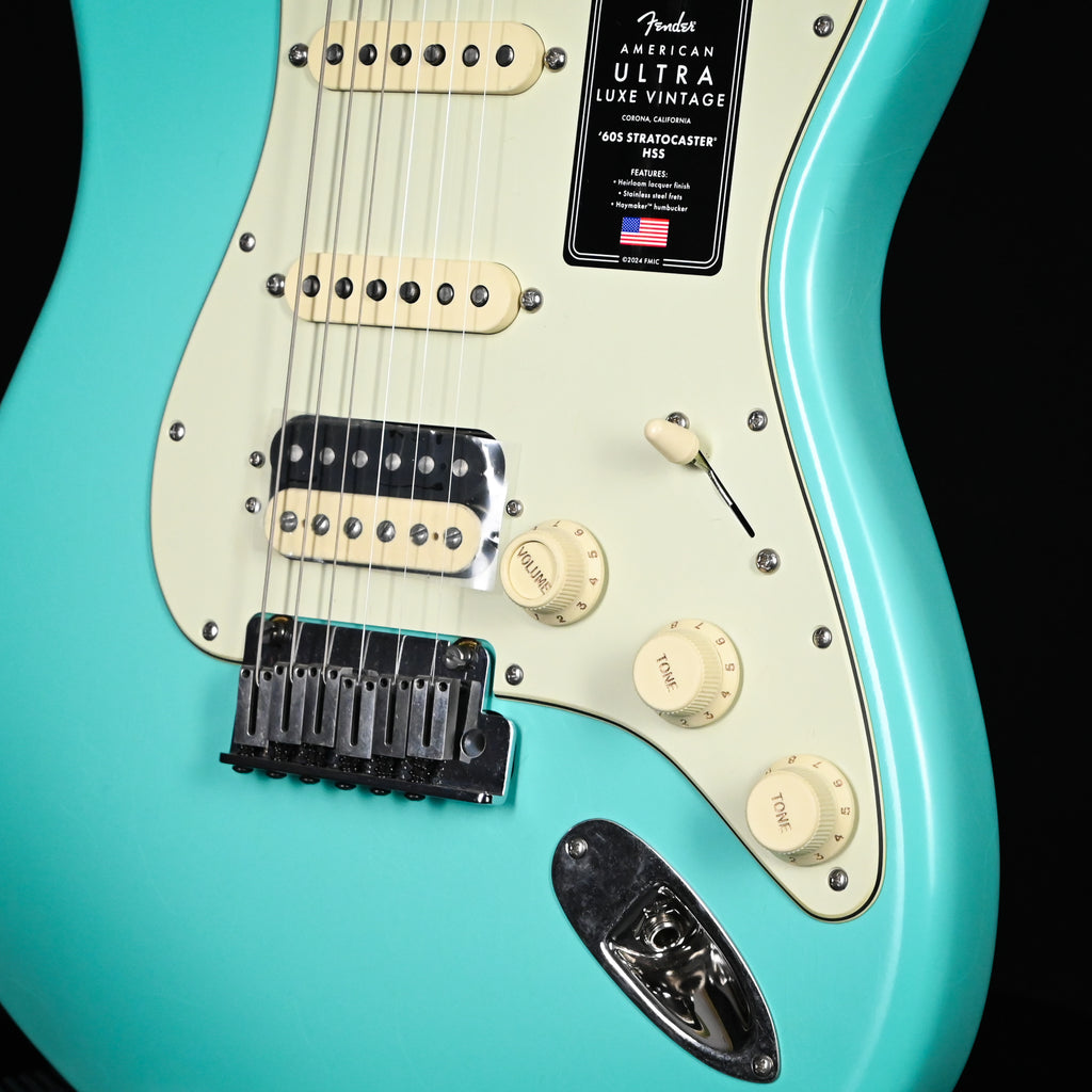 Fender Ultra Luxe Vintage '60s Stratocaster HSS- Sea Foam Green 2026 (US26000846)