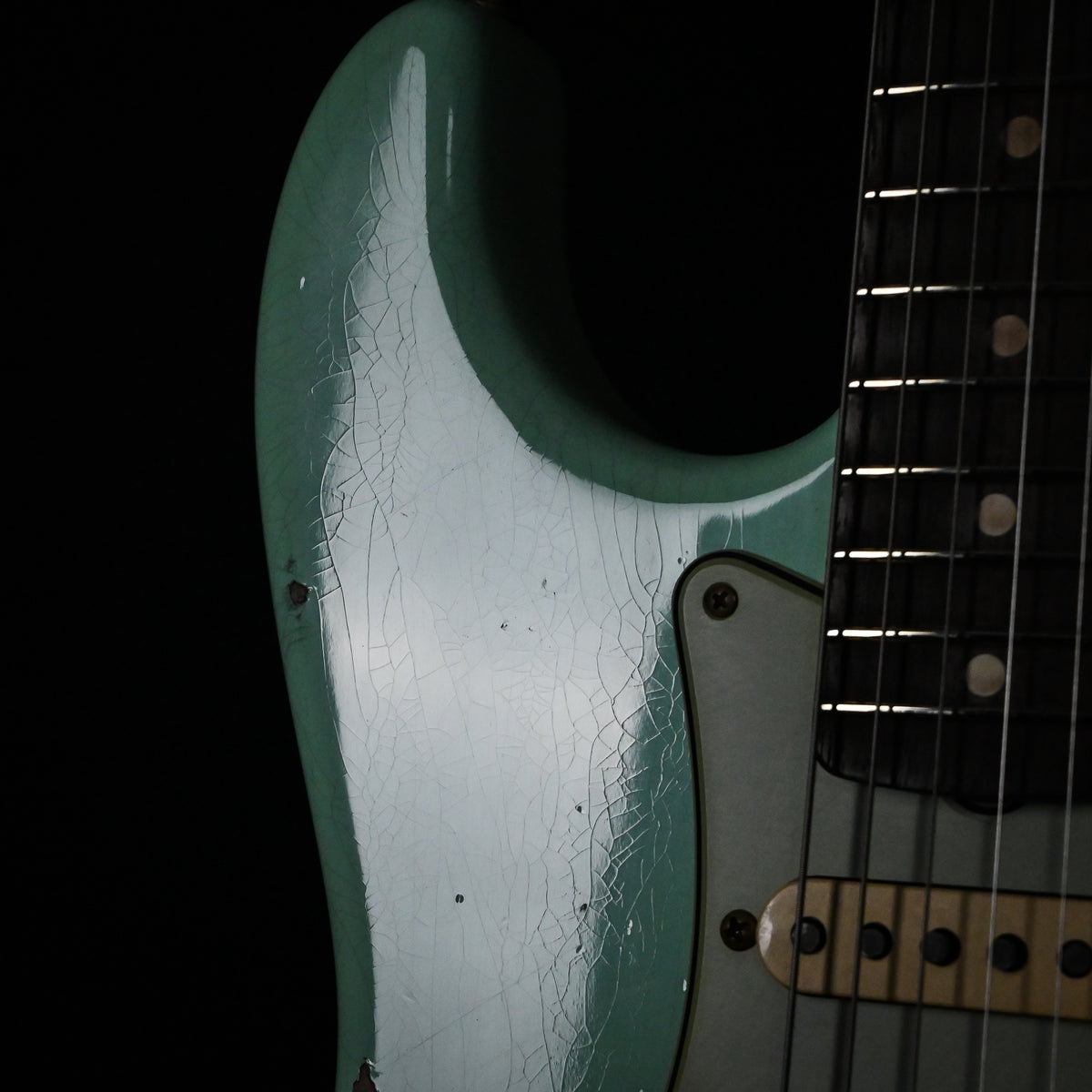 Fender Custom Shop Limited Edition 1960 Stratocaster w/ Painted Headcap, Relic- Aged Surf Green 2026 (CZ586597)