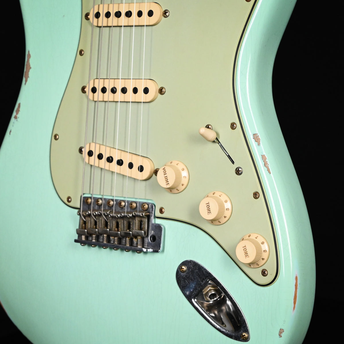 Fender Custom Shop Limited Edition 1960 Stratocaster w/ Painted Headcap, Relic- Aged Surf Green 2026 (CZ586597)