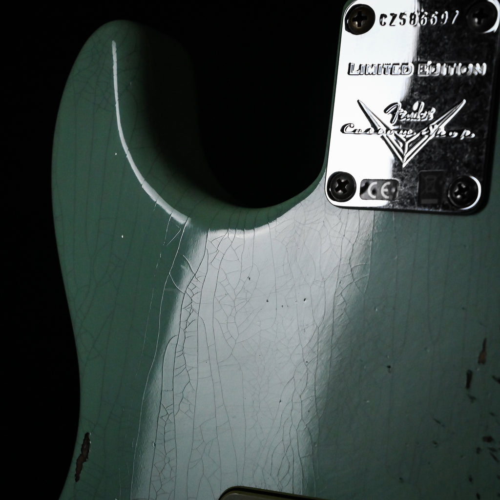Fender Custom Shop Limited Edition 1960 Stratocaster w/ Painted Headcap, Relic- Aged Surf Green 2026 (CZ586597)