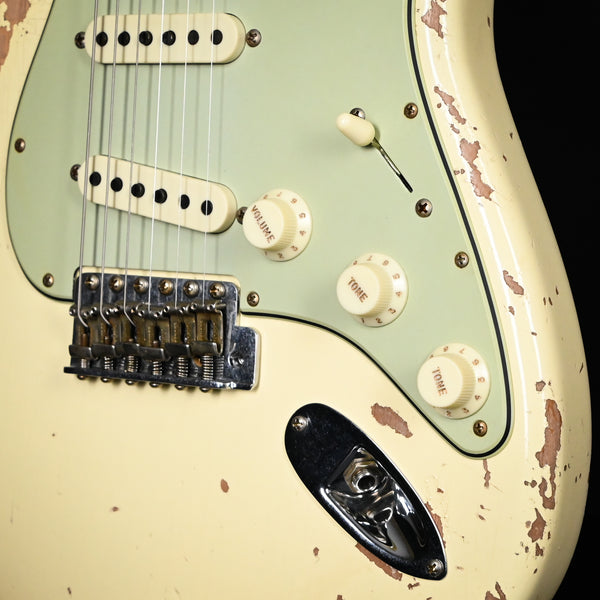 Fender Custom Shop 1962 Stratocaster w/ Handwound 60/63 Pickups, Heavy Relic- Vintage White 2025 (CZ585874)